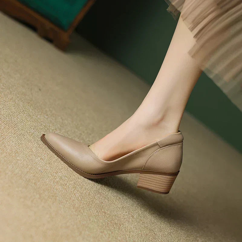 えみり｜ポインテッドトゥ スリングバックパンプス