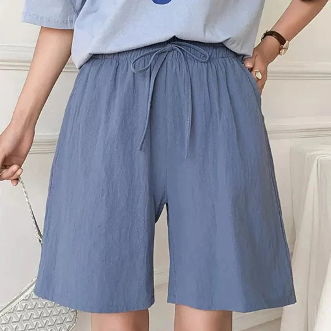 ユイ｜ドロスト付きのフレアショートパンツ